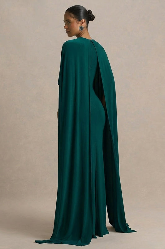 Padma | Vestido Largo Verde Botella con Mangas de Capa