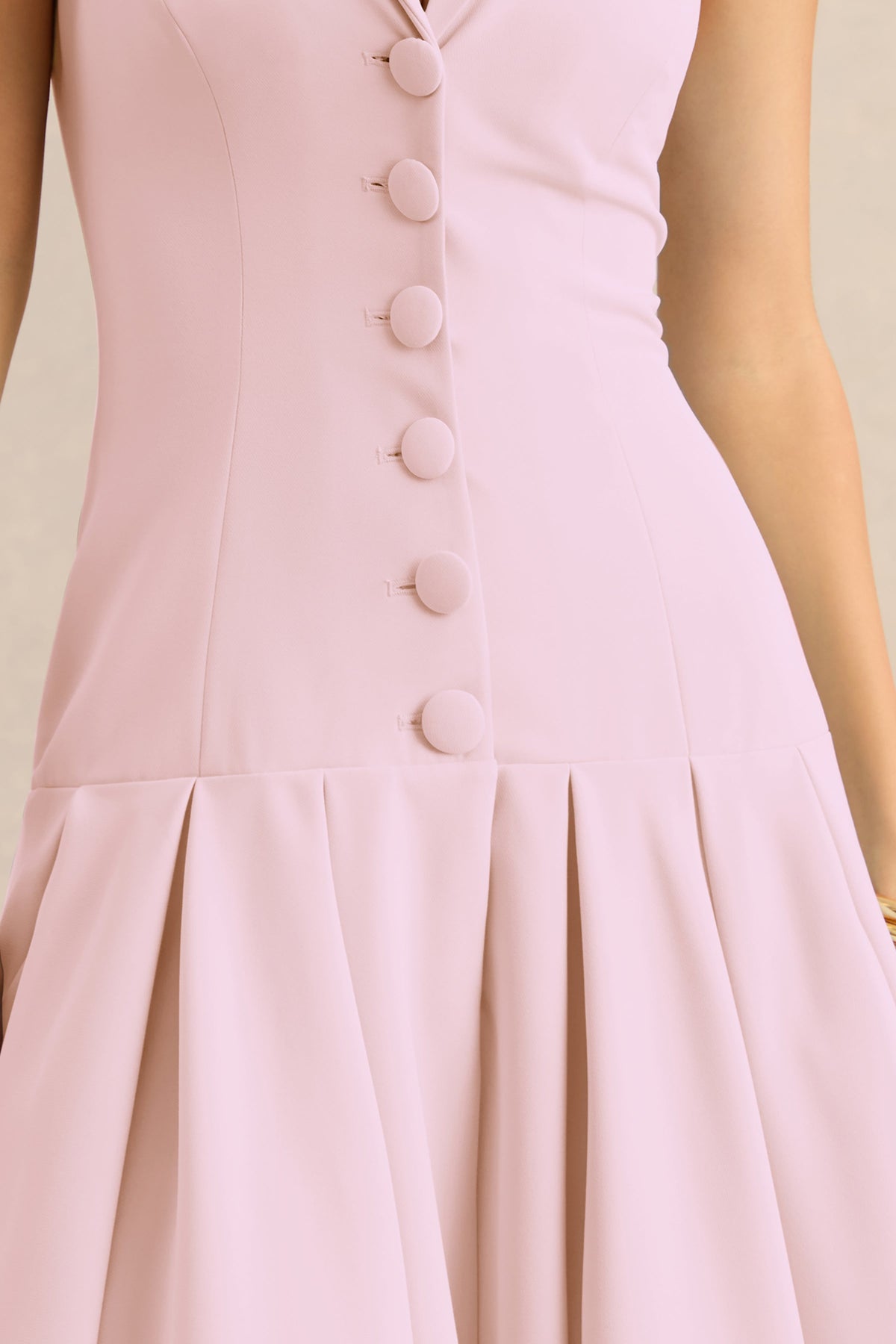 Elise | Vestido Midi Rosa Claro Con Escote Profundo Y Cintura Baja