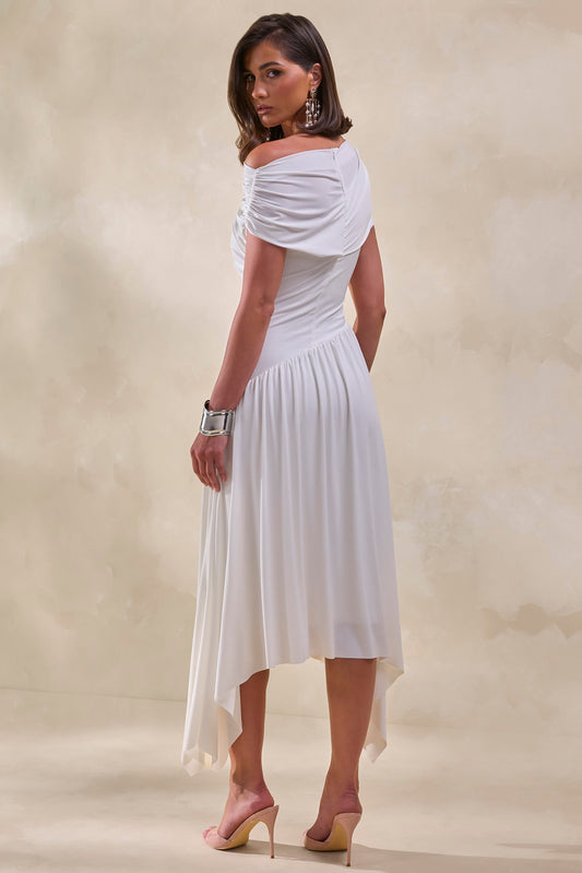 Lorina | Vestido Midi Blanco De Cuello Alto Con Cintura Asimétrica