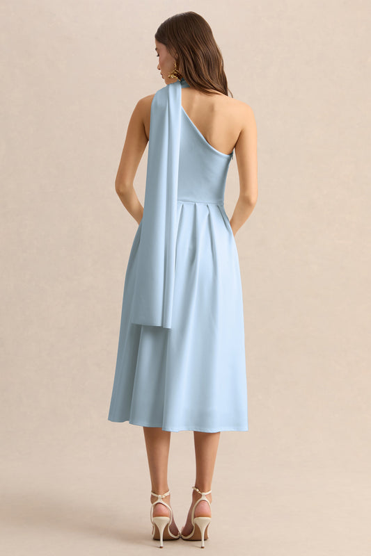 Odette | Vestido Midi Azul Polvo Con Escote Asimétrico Y Bufanda