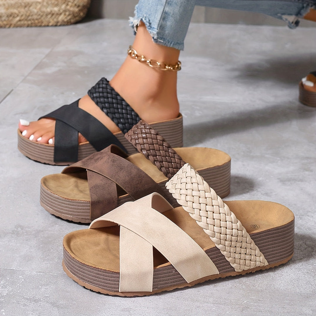 Donatella | Sandalias de Elegancia Trenzada
