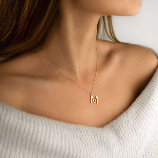 Collar Letras