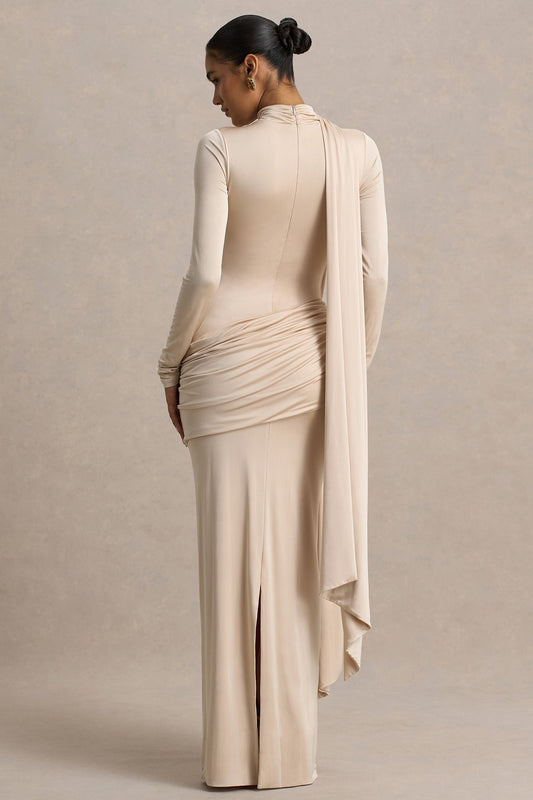 Romi | Vestido Largo Champán Con Escote Alto y Detalle Fruncido