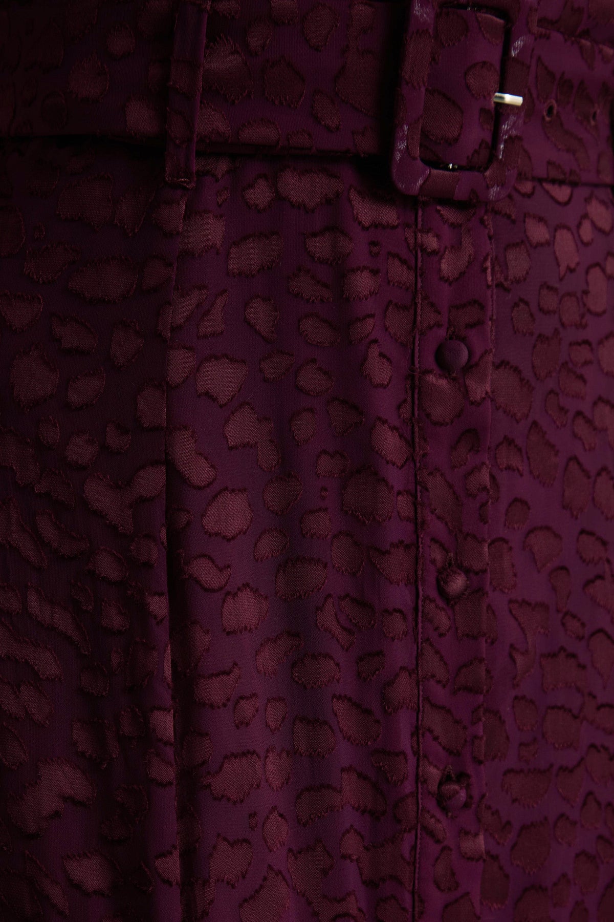 Kirsty | Vestido Camisero Morado de Manga Larga con Falda de Vuelo