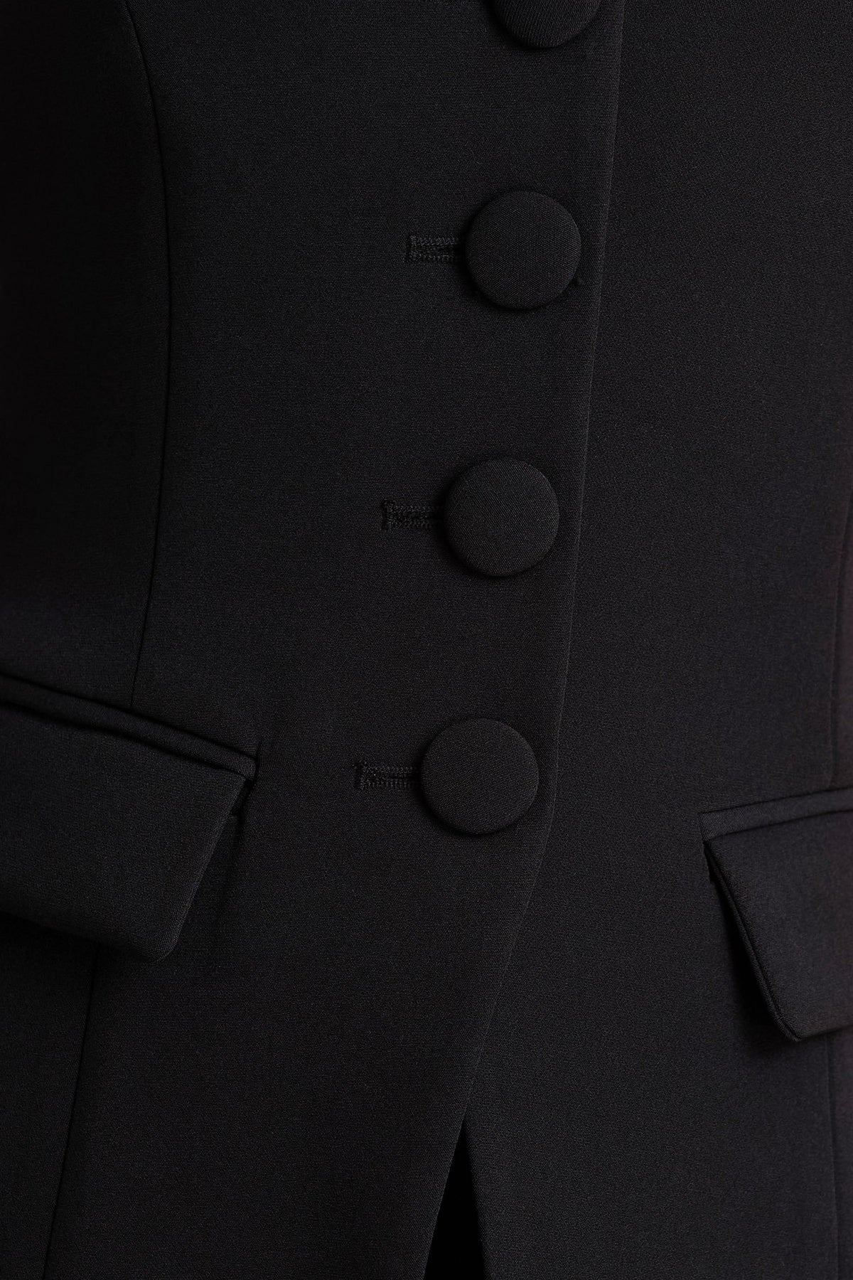 Tecla | Chaleco Negro Entallado Con Botones
