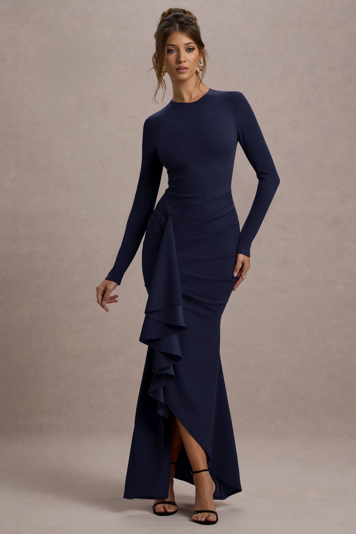 Alayna | Vestido largo ajustado al cuerpo de manga larga con volante lateral en color azul oscuro