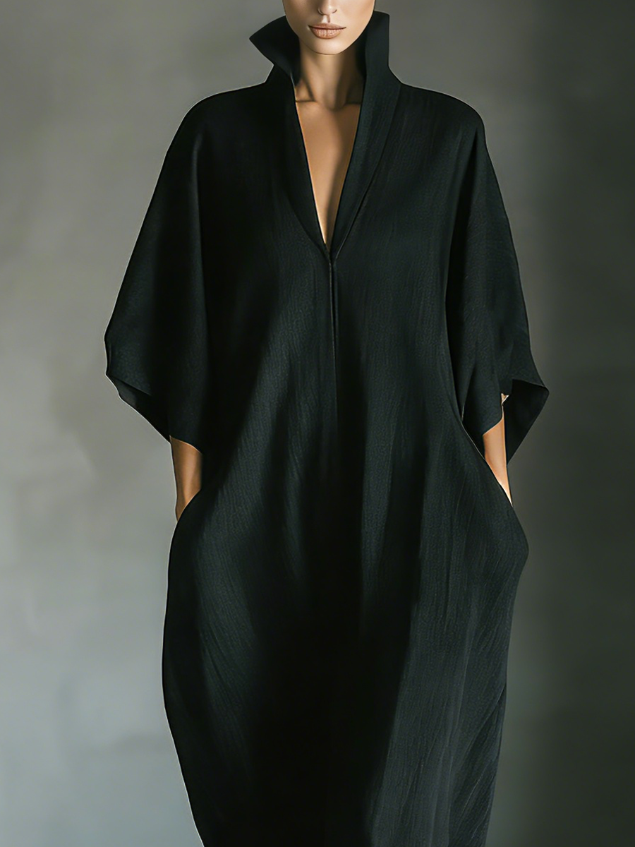 Costanza | Schwarzes Maxikleid mit Kimonoärmeln und V-Ausschnitt