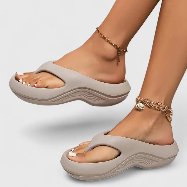 Dahlia | Sandalias ligeras slip-on