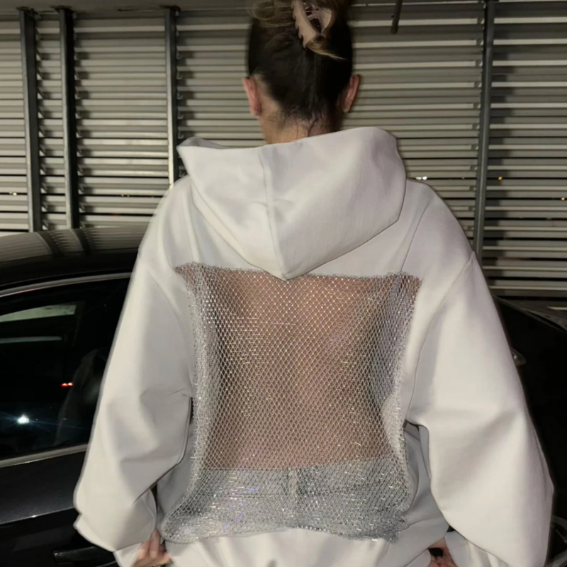 Lirane™ | Pull stylé avec cristaux dans le dos