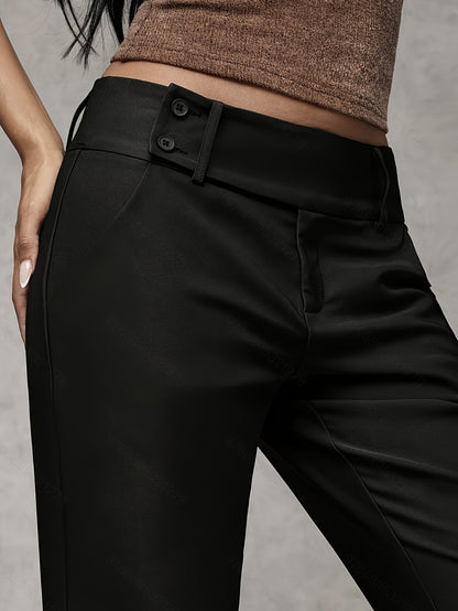 Dettaglio del cinturino con due bottoni del pantalone Duna™ nero