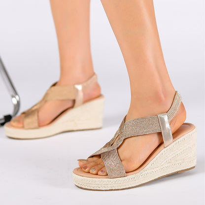 Patrizia | Geflochtene Keilsandaletten im Handmade-Stil
