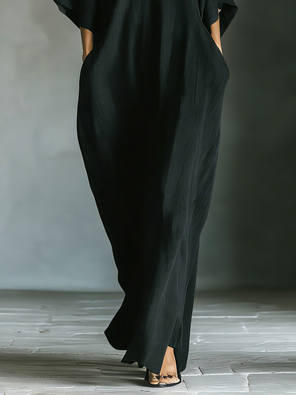 Costanza | Schwarzes Maxikleid mit Kimonoärmeln und V-Ausschnitt