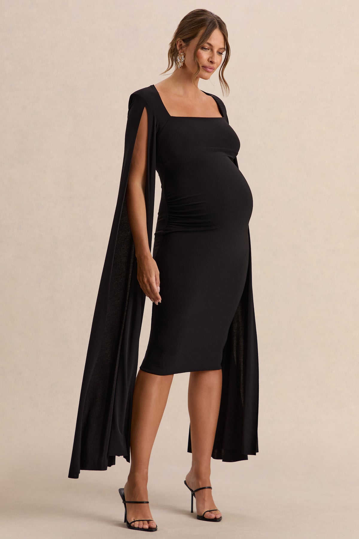 Flawless | Vestido midi premamá en negro con escote cuadrado y mangas capa