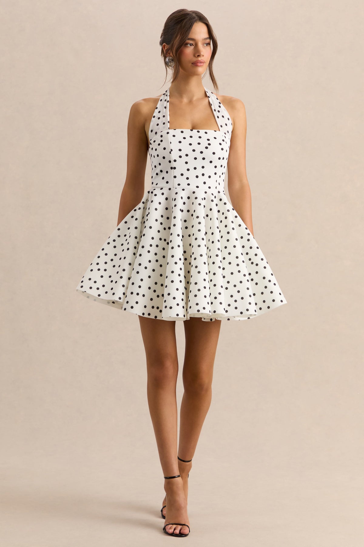 Peggy | Blanco y Negro Lunares Cuello Halter Evasé Vestido Corto