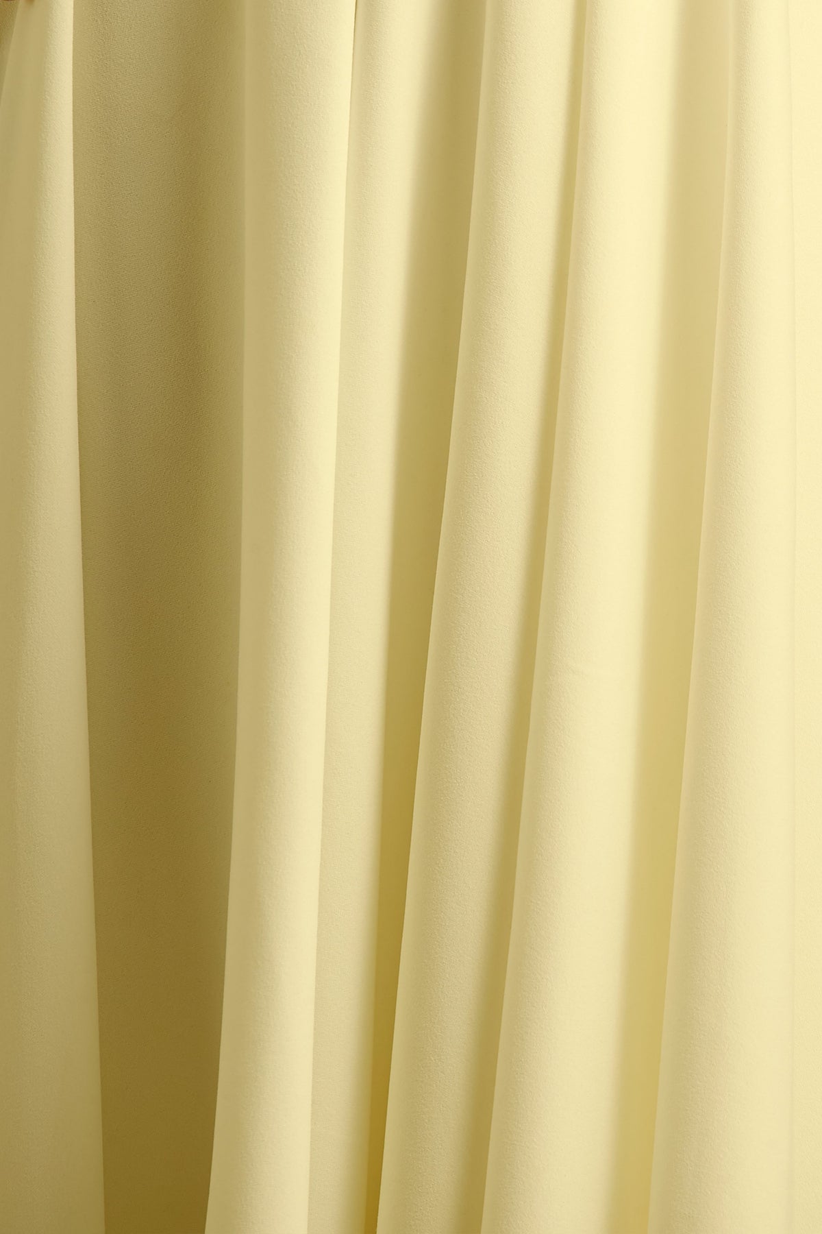 Parina | Vestido Midi Color Limón Con Tirantes Y Falda Con Volumen