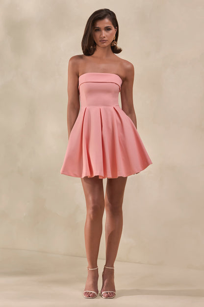 Bruna | Vestido corto rosa con escote palabra de honor y falda skater