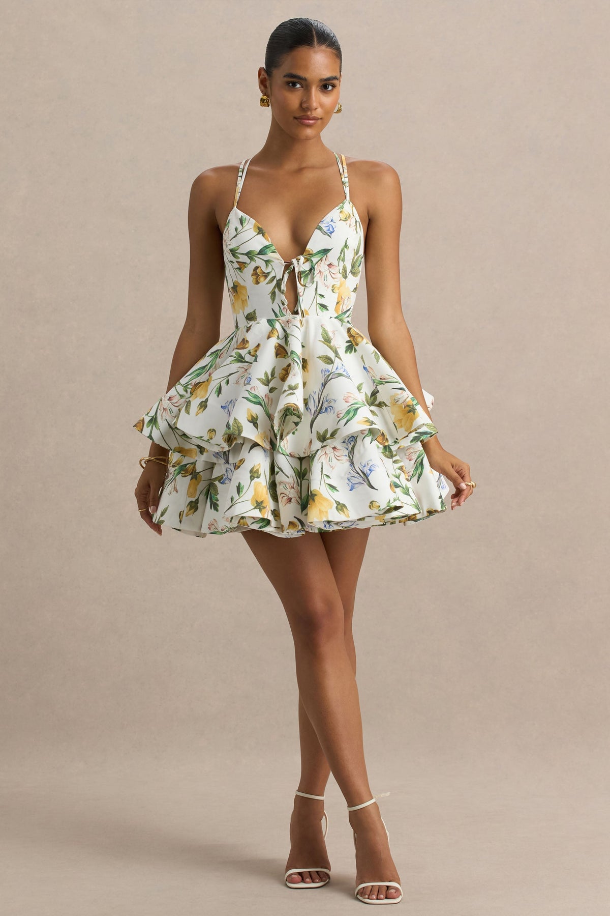 Flavia | Vestido corto con escote pronunciado y falda con volantes de estampado floral