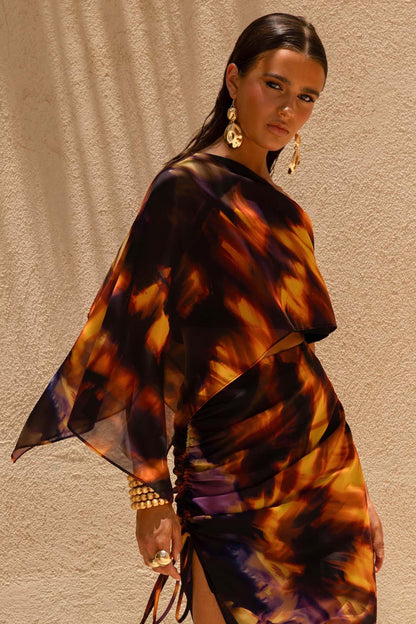 Elysia | Top asimétrico de chiffon con estampado degradado