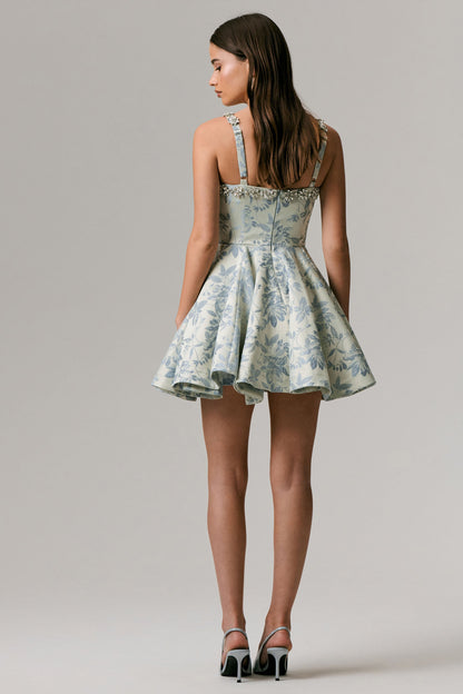 Seashell | Vestido corto skater de jacquard azul claro con escote corazón adornado