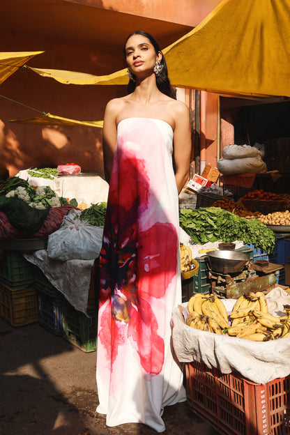 Breonna | Vestido Largo Rosa Fucsia Palabra de Honor con Estampado Floral
