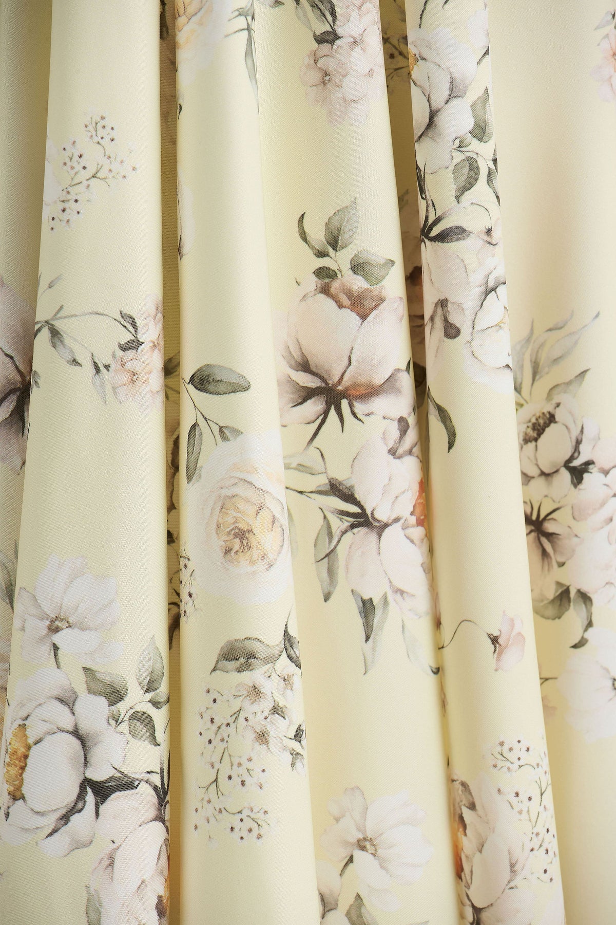 Lissa | Vestido midi con estampado floral y falda plisada