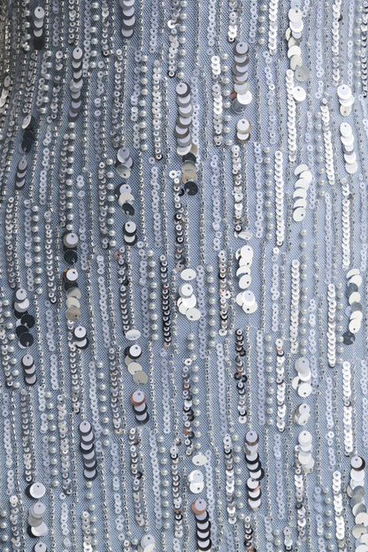Zaira | Vestido Largo de Lentejuelas Plata con Escote Alto y Espalda Descubierta