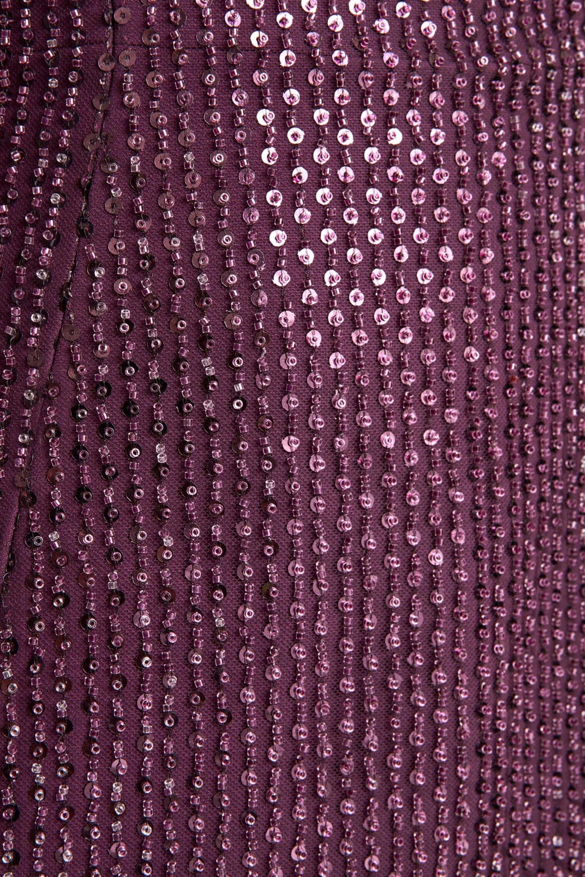Luciana | Vestid Largo Bandeau Burdeos con Lentejuelas adornadas