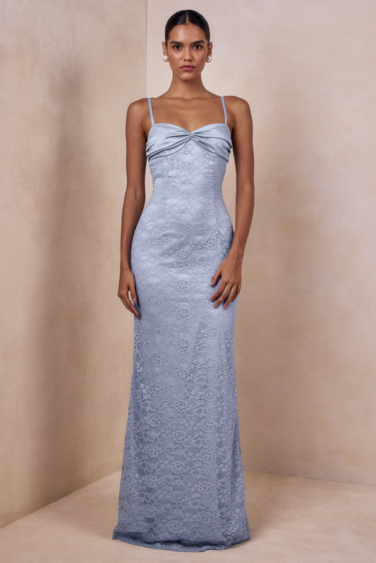 Juana | Vestido Largo De Encaje Y Satén Azul Polvo Con Escote Corazón