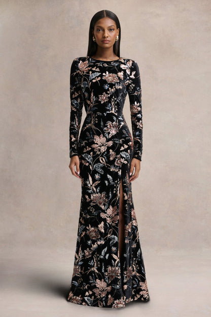 Lyric | Vestido Largo de Terciopelo Negro con Estampado de Flores Lentejuelas y Escote Alto