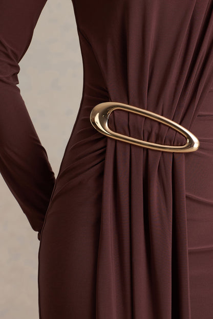 Zadie | Vestido Largo Marrón de Cuello Alto con Detalle Fruncido