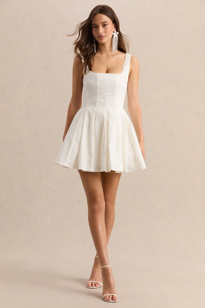 Brioria | Vestido Corto Blanco De Efecto Lino Con Escote Cuadrado Y Falda Skater