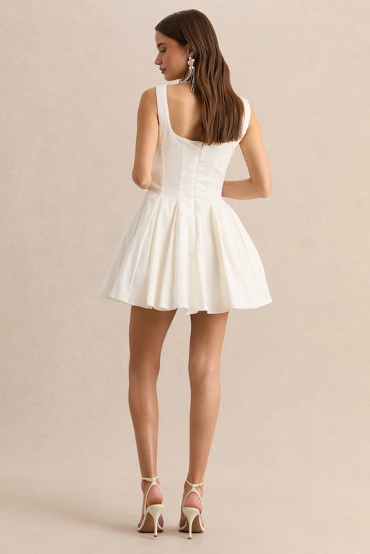 Brioria | Vestido Corto Blanco De Efecto Lino Con Escote Cuadrado Y Falda Skater