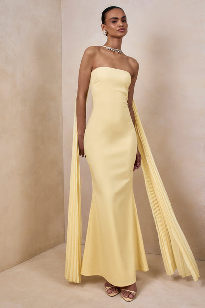 Avery | Vestido largo limón con escote bandeau y bufanda con adornos