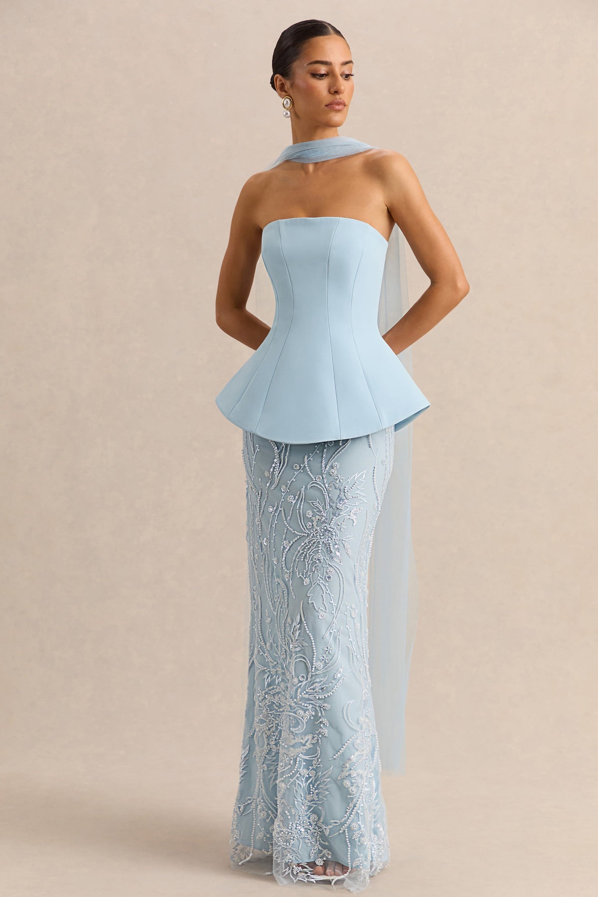 Lorna | Vestido Largo bandeau azul empolvado con pañuelo