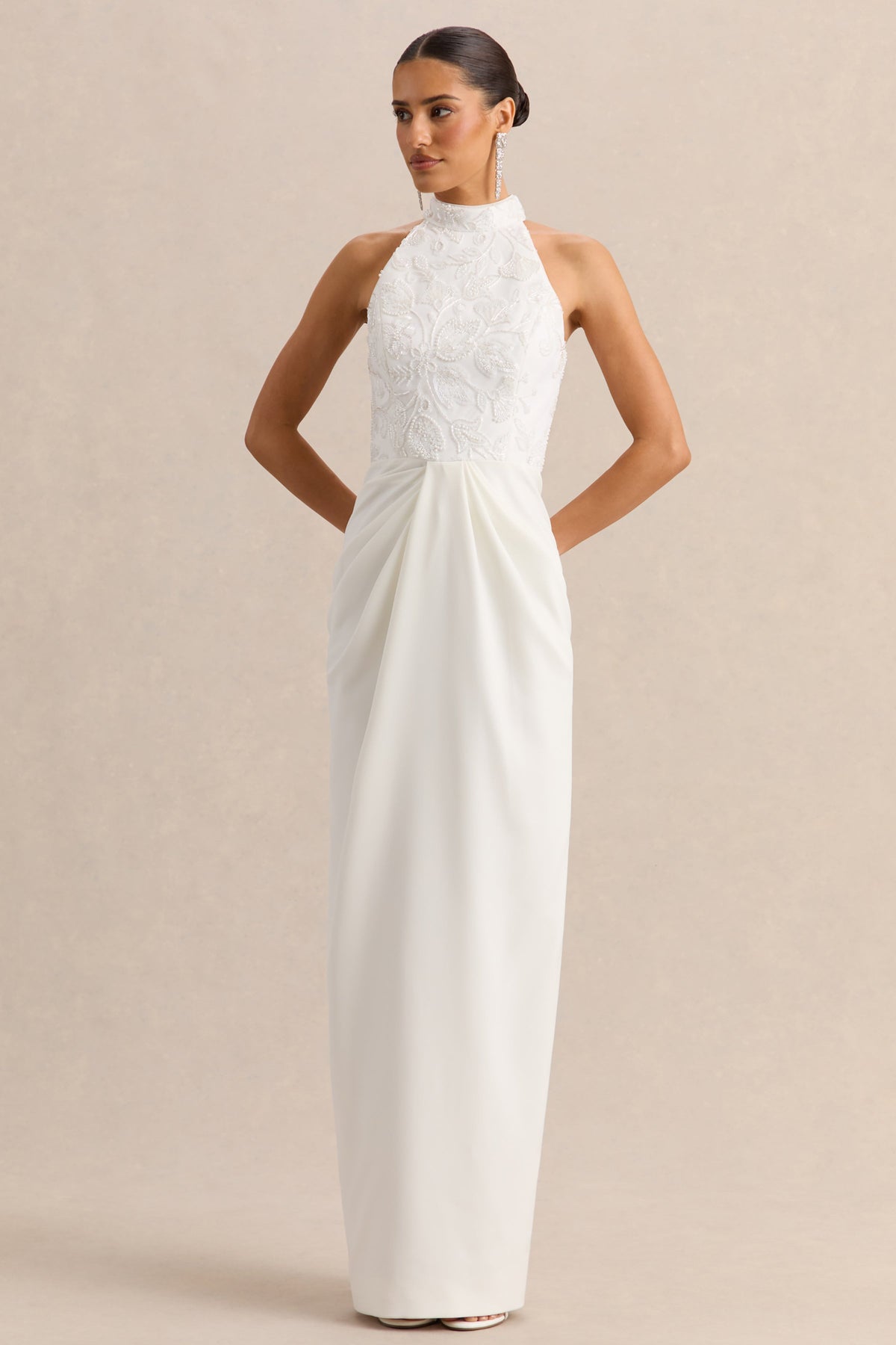 Charlotte | Vestido Largo Blanco Con Escote Halter Y Detalle Fruncido