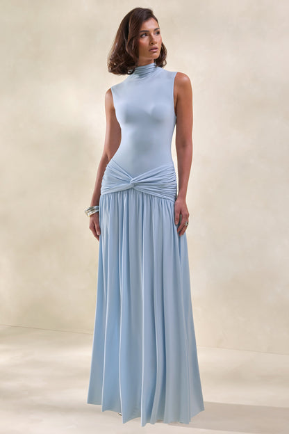 Glimora | Vestido Largo Azul celeste de Cuello Alto con Detalle Fruncido