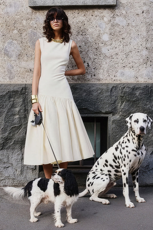Fantasia | Vestido midi crema con escote barco y cintura caída asimétrica