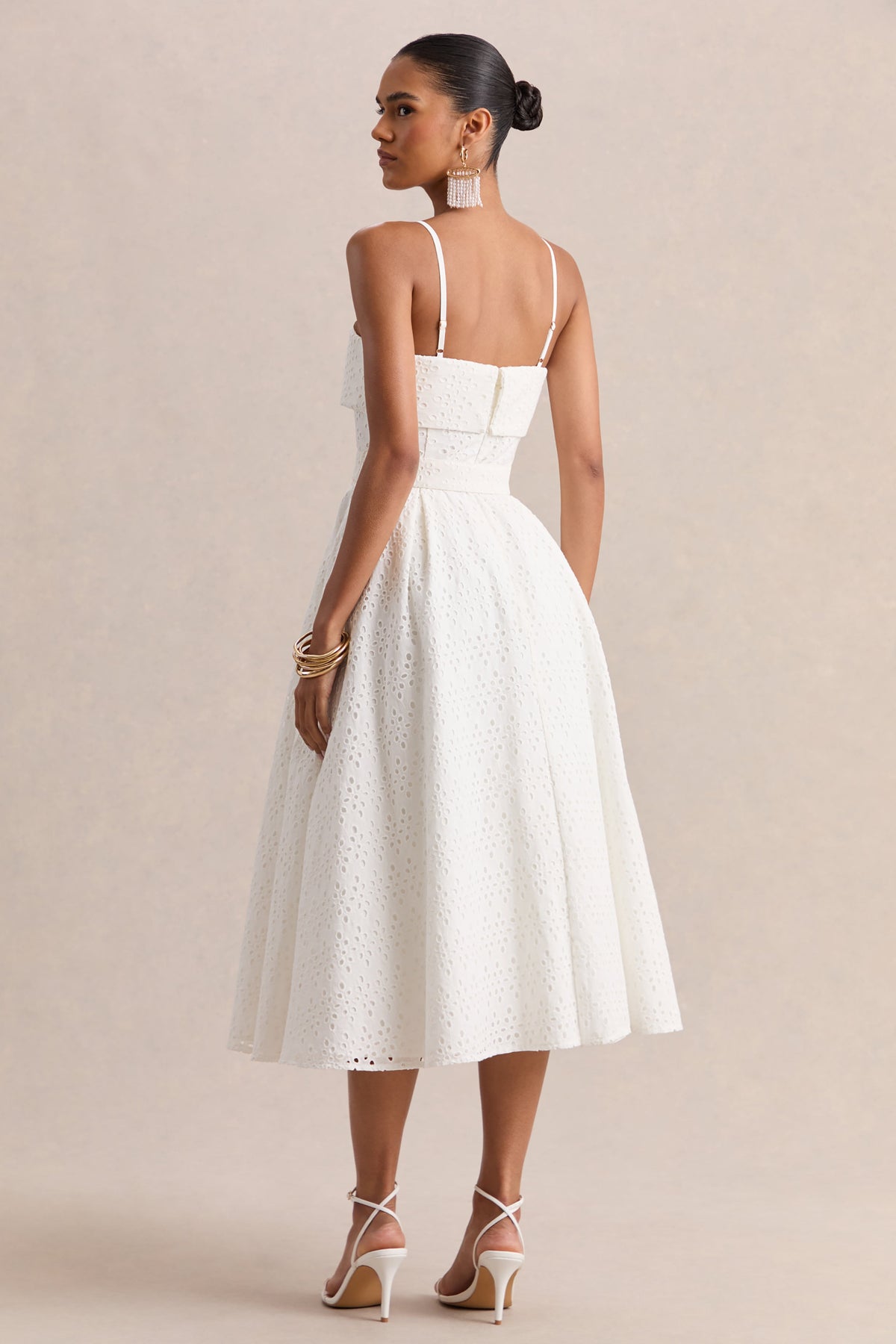Zoeva | Vestido Midi Con Escote Cuadrado Y Cintura Cinturón De Broderie Crema