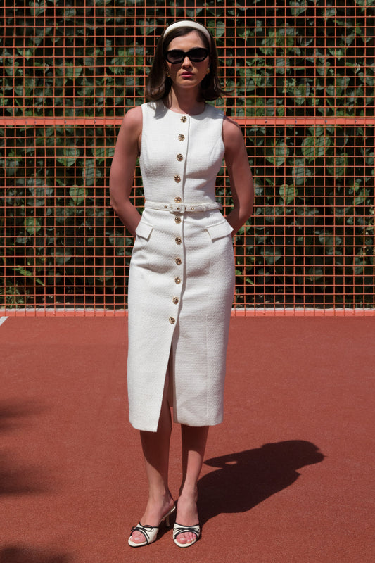 Clea | Vestido Midi Crema Con Escote Redondo, Cinturón Y Bolsillos Delanteros