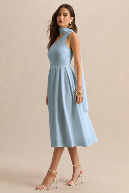 Odette | Vestido Midi Azul Polvo Con Escote Asimétrico Y Bufanda
