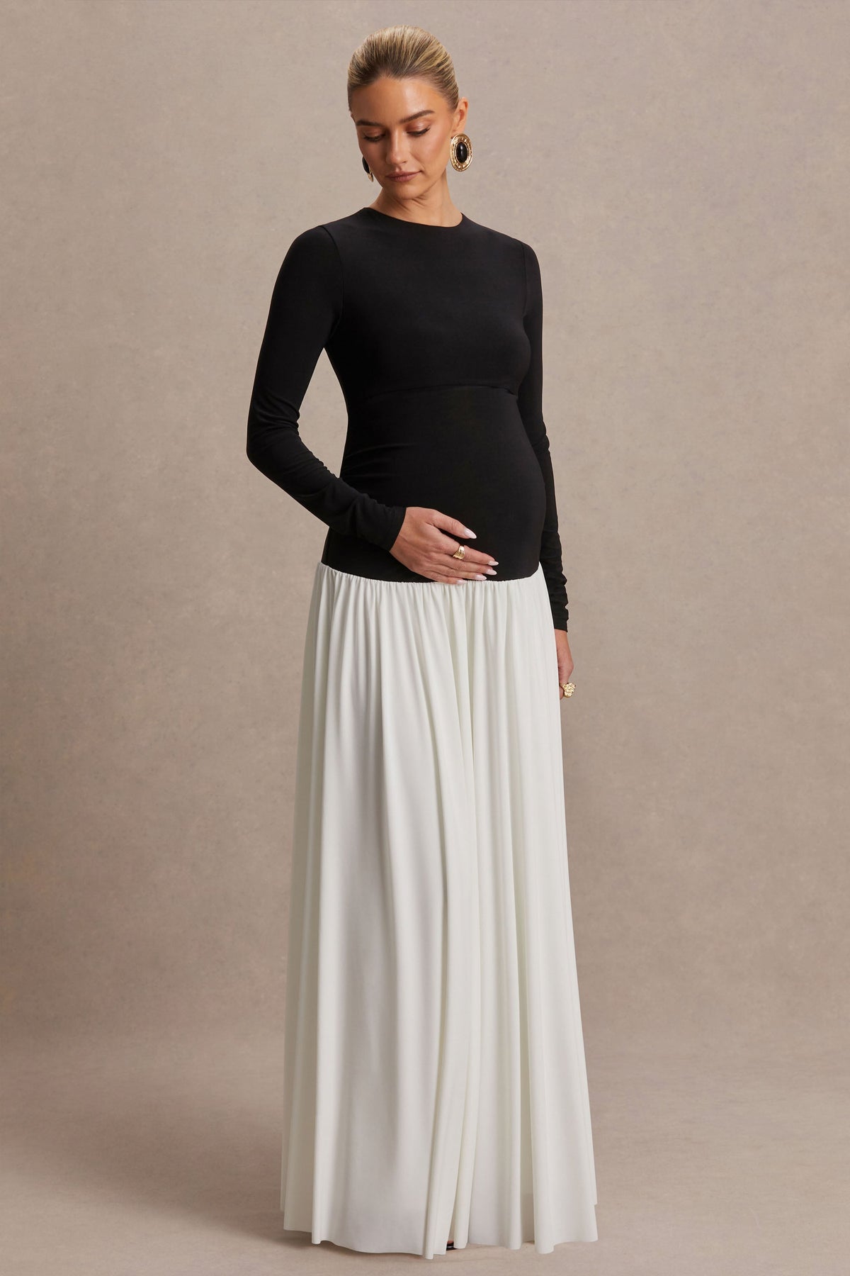 Monroe | Vestido Largo Negro y Blanco con Escote Cerrado y Cintura Caída