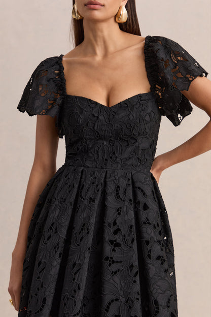 Vivi | Vestido Corto Negro De Encaje Con Escote Corazón