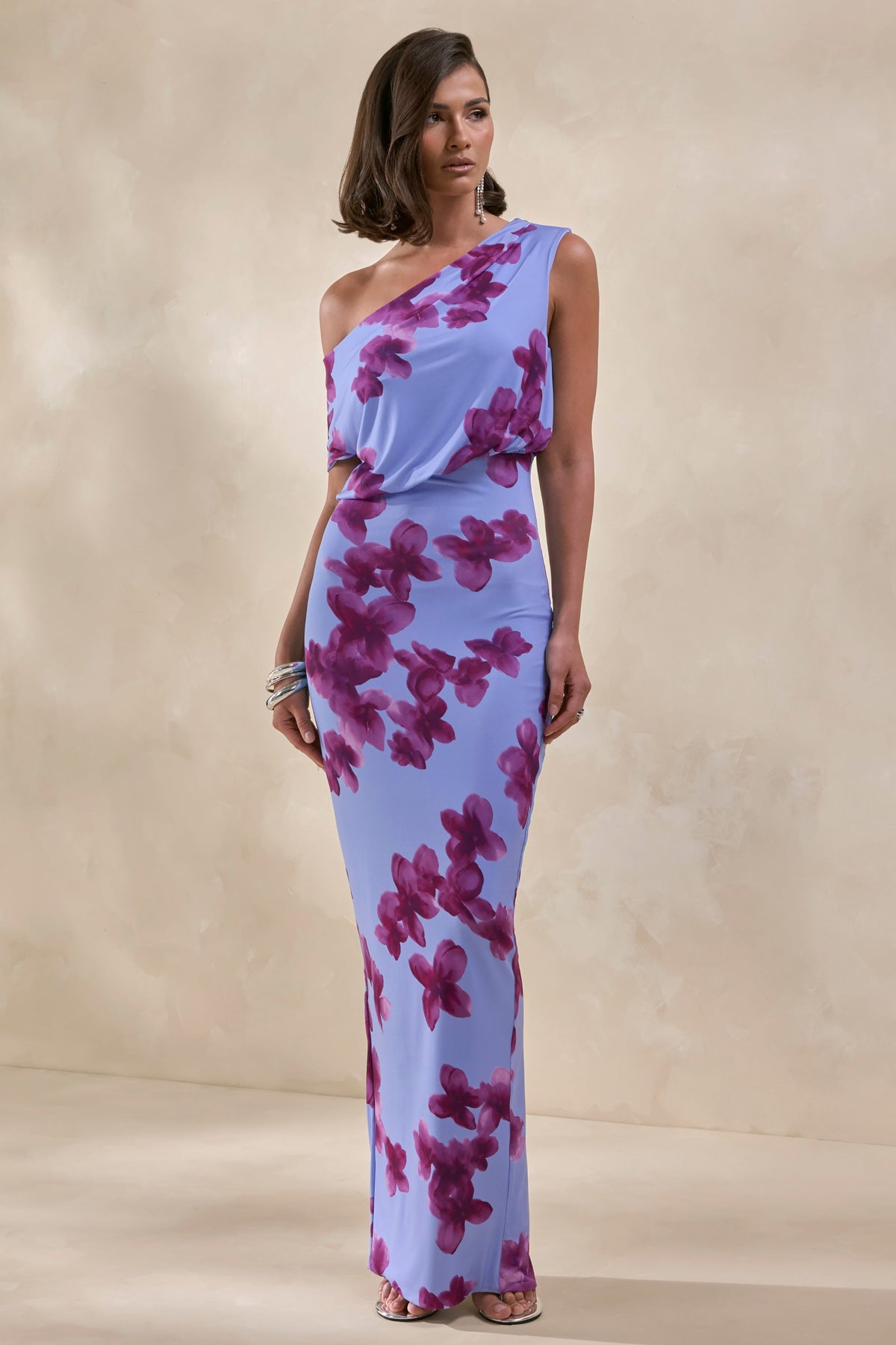 Louisa | Vestido Largo Con Estampado Floral Difuminado Y Escote Asimétrico
