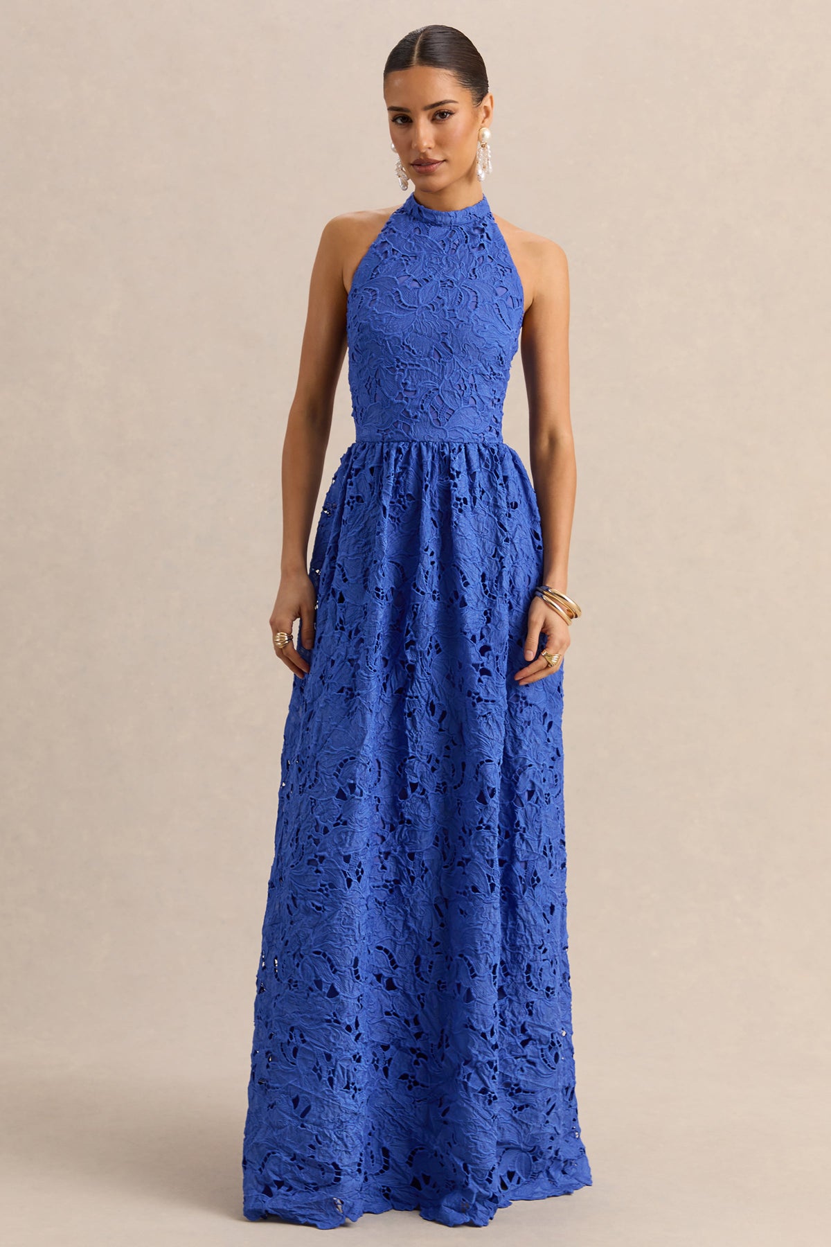 Indiana | Vestido Largo Azul oscuro de Broderie Anglaise con Escote Halter