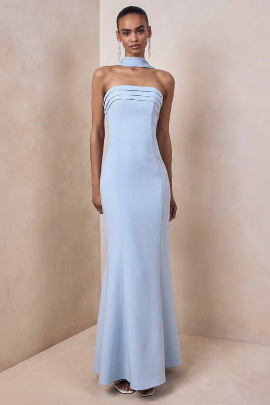 Nerissa | Vestido Largo Azul Claro Tipo Bandeau con fular