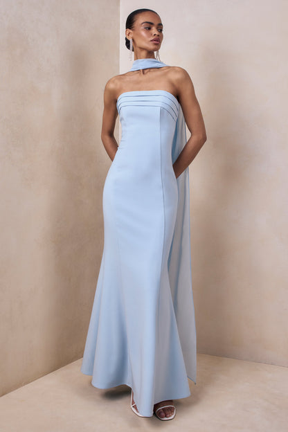 Nerissa | Vestido Largo Azul Claro Tipo Bandeau con fular
