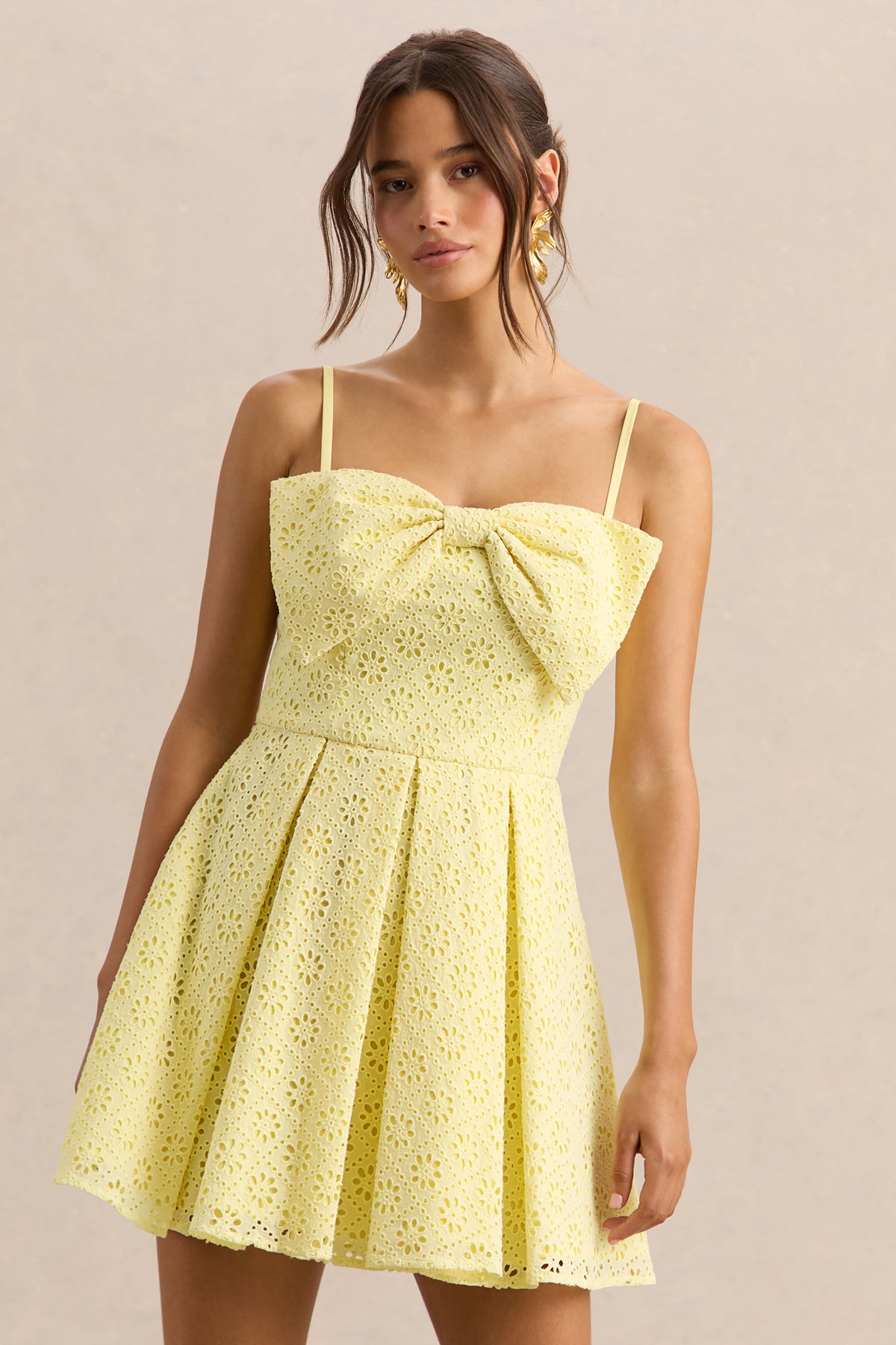 Elina | Vestido Corto Limón de Escote Cuadrado con Detalle de Lazo
