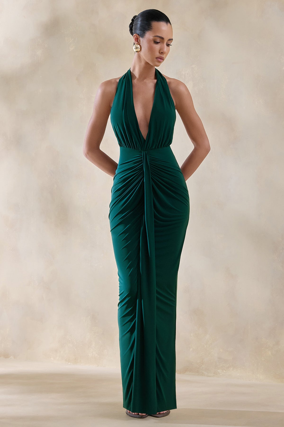 Lesley | Vestido Largo Verde Botella con Escote Pronunciado