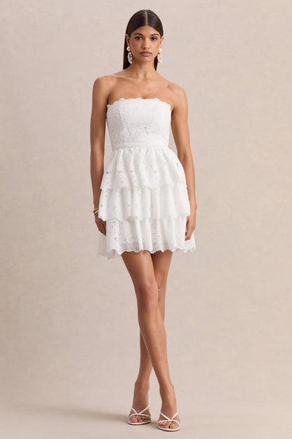 Winona | Vestido Corto De Encaje Blanco Con Escote Cuadrado Y Detalle De Volantes