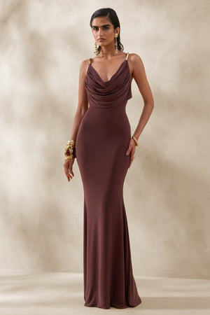 Iridessa | Vestido Largo Marrón de Escote Pronunciado